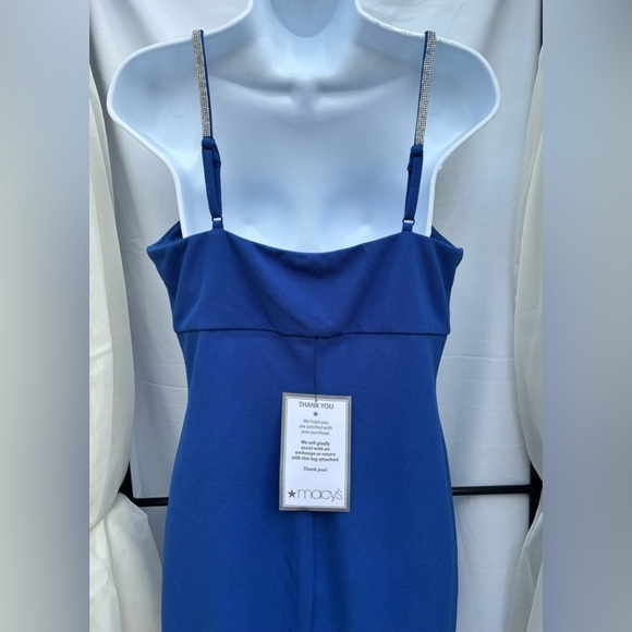 BCX JUNIORS' RHINESTONE-DETAIL SCUBA-CREPE BODYCON DRESS - Picture 4 of 5